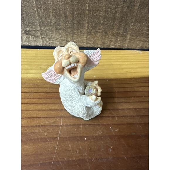 The World of Krystonia #1401 Poffles with Crystal Ball Figurine - Picture 1 of 6